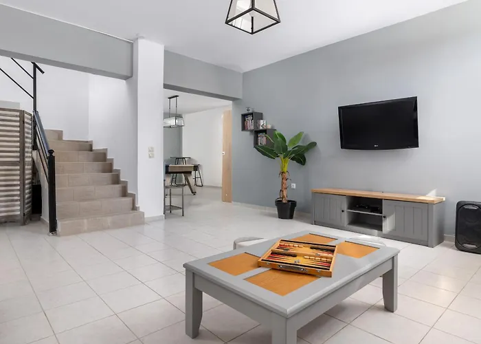 Bella With Private Pool And Hot Tub * 라도스